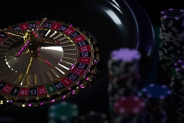 quezon pools platform showing sportsbook, live dealer, and slots categories